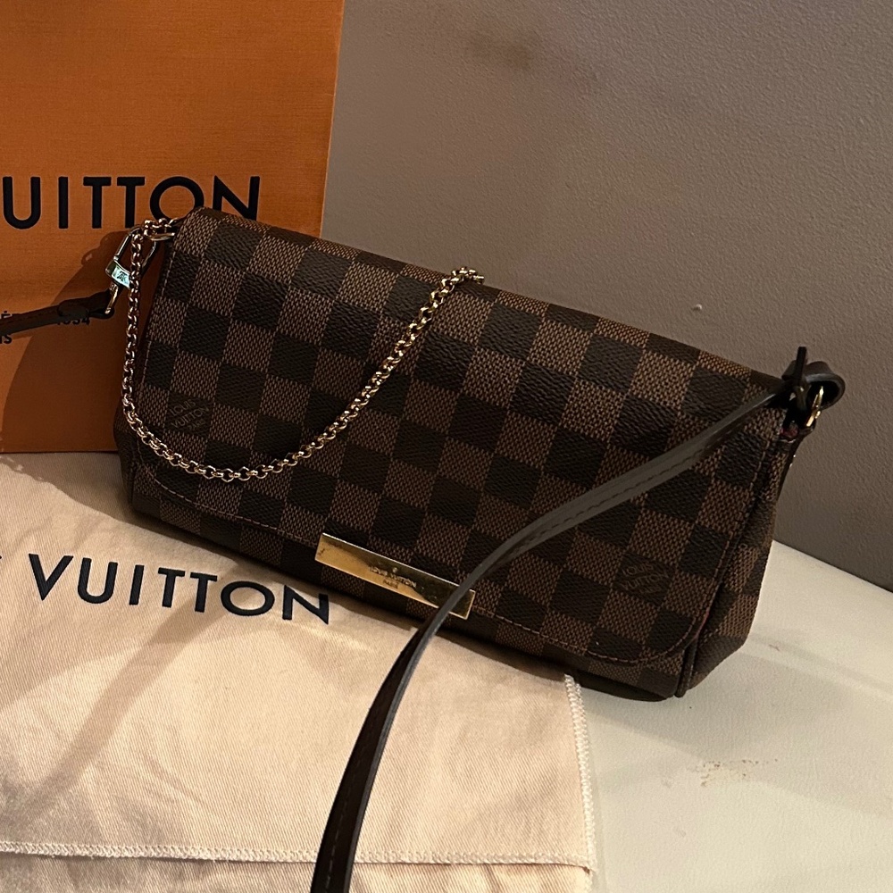 PRISTINE! Louis Vuitton Favorite pm in DE AUTHENTIC🤎❤️